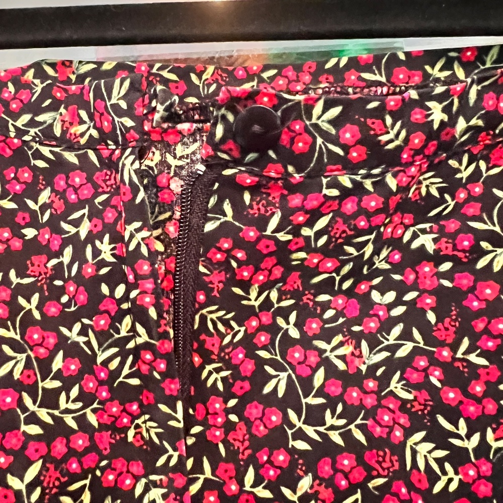 Floral Ruffled Skirt - Picture 5 of 5